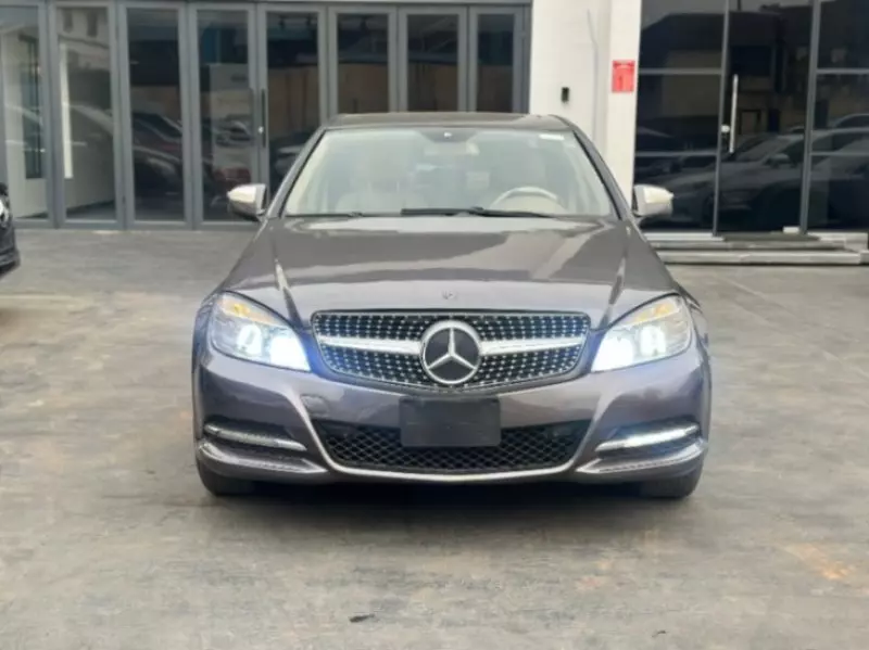 Mercedes-Benz C-Class