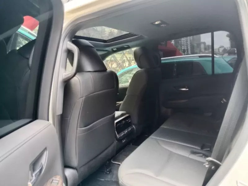 Toyota Landcruiser 300   - 2021