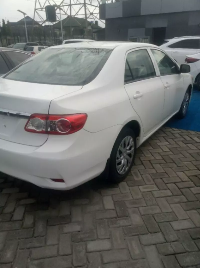 Toyota Corolla   - 2019