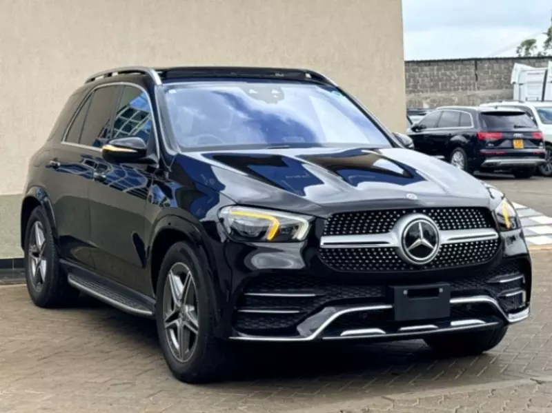 Mercedes-Benz GLE 400   - 2019