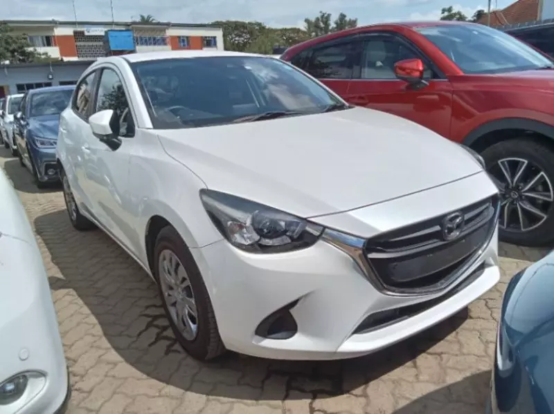Mazda Demio   - 2018
