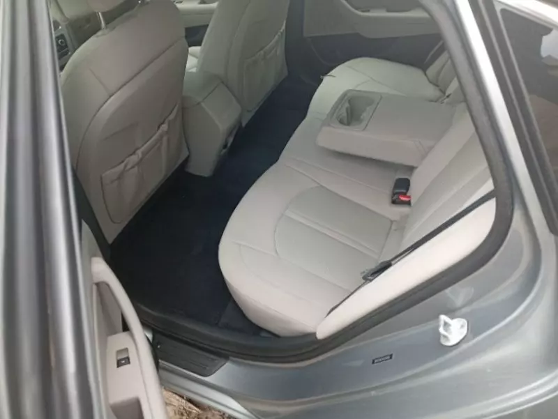 Hyundai Sonata   - 2015