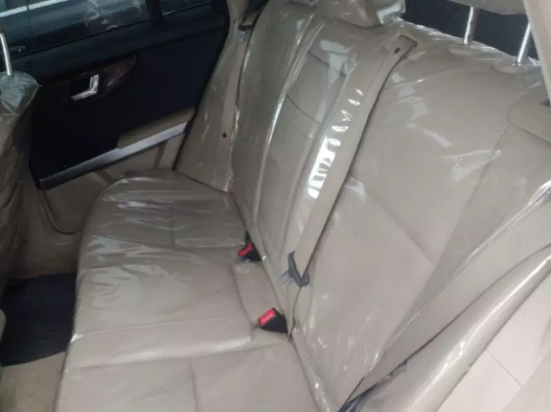 Mercedes-Benz GLK 350   - 2011