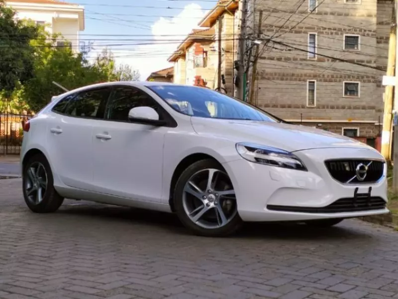 Volvo V40   - 2017