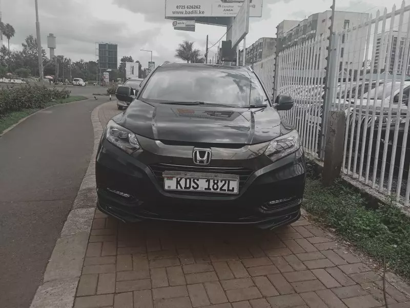 Honda Vezel Hybrid   - 2017
