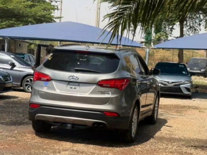 Hyundai Santa Fe Sport   - 2015