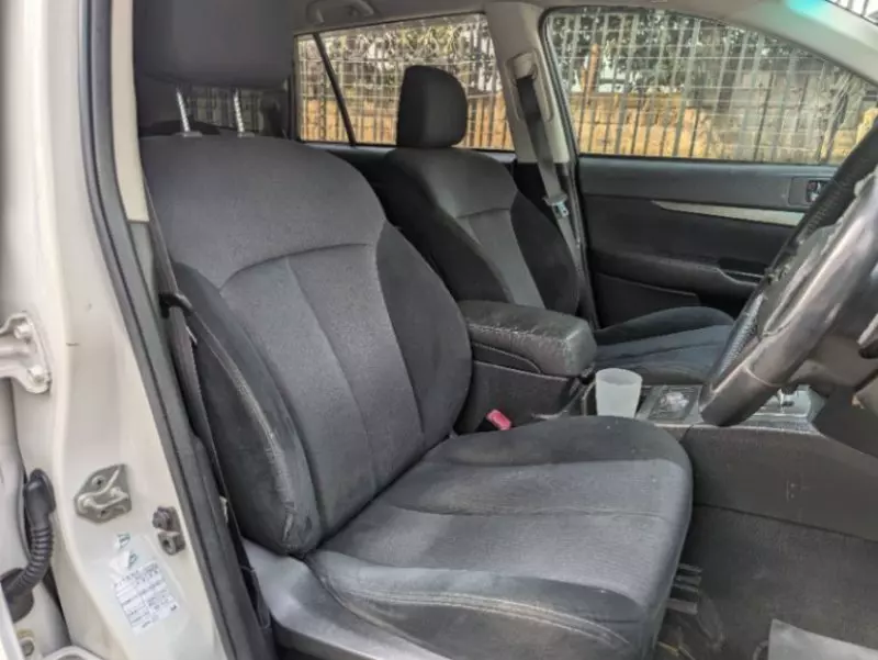 Subaru Outback   - 2012