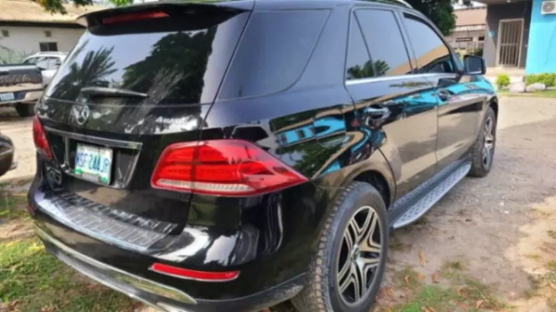 Mercedes-Benz GLE 350   - 2016