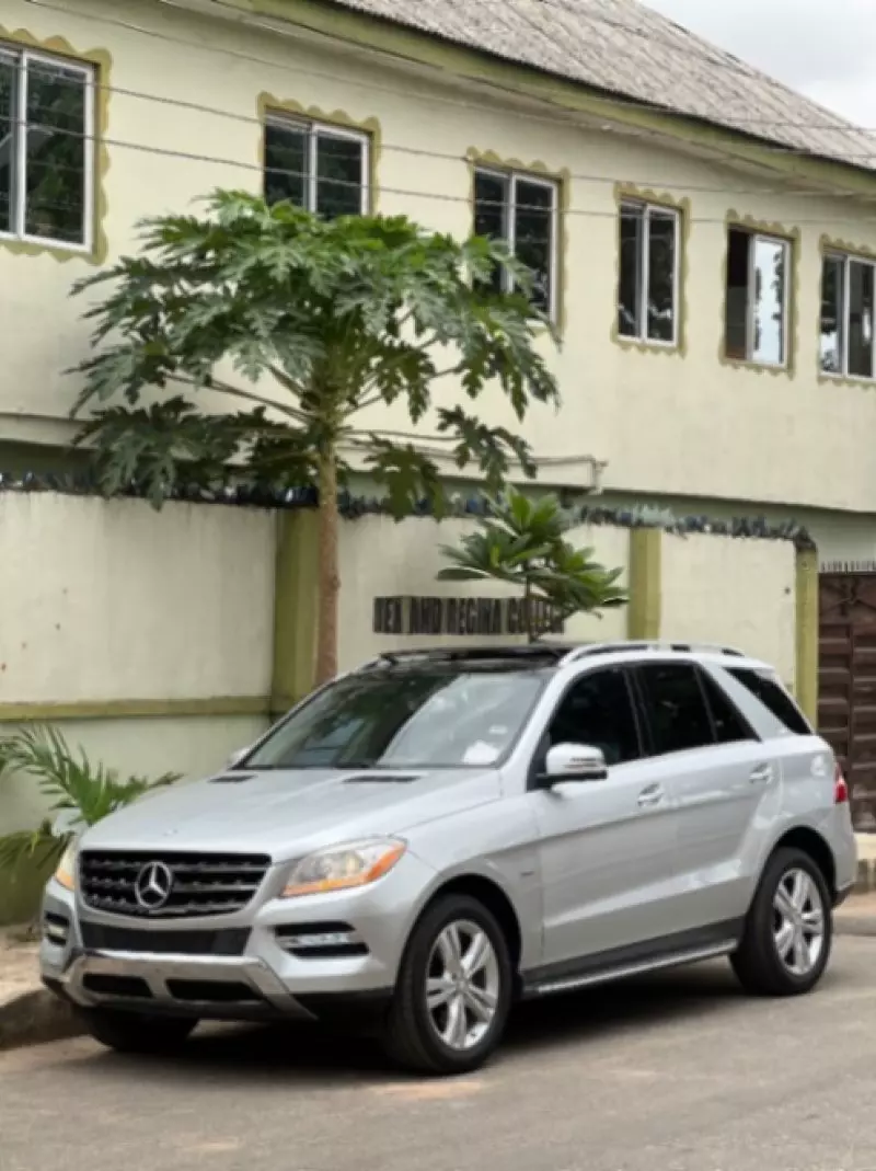 Mercedes-Benz ML 350   - 2012