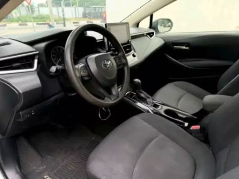 Toyota Corolla   - 2013