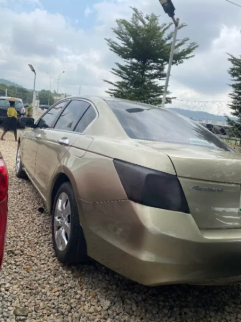 Honda Accord   - 2008