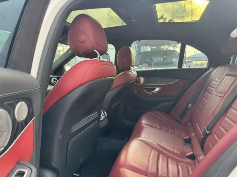 Mercedes-Benz C 300   - 2015