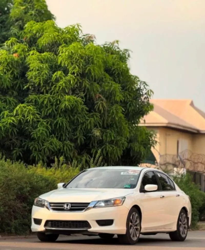 Honda Accord   - 2014