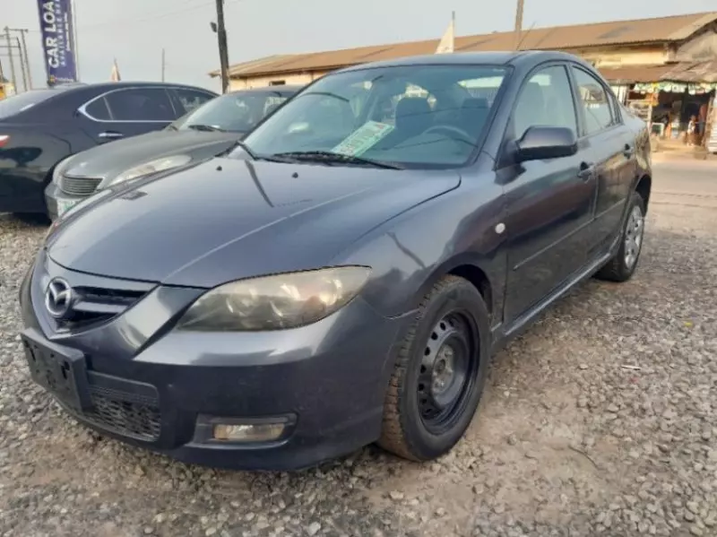 Mazda 3   - 2008
