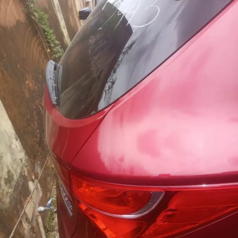 Hyundai Santa Fe   - 2014