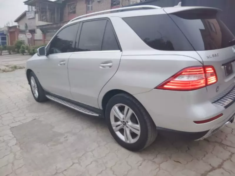 Mercedes-Benz ML 350