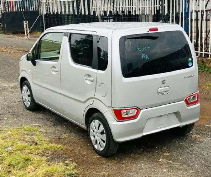 SUZUKI Wagon R+   - 2018