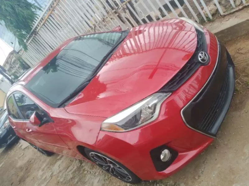 Toyota Corolla   - 2014