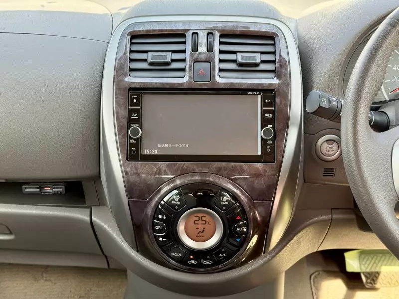 Nissan March   - 2018