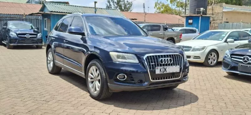 Audi Q5   - 2015