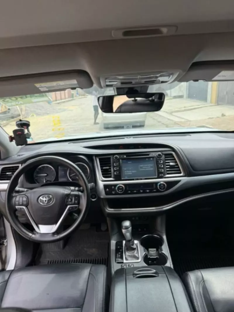 Toyota Highlander - 2017