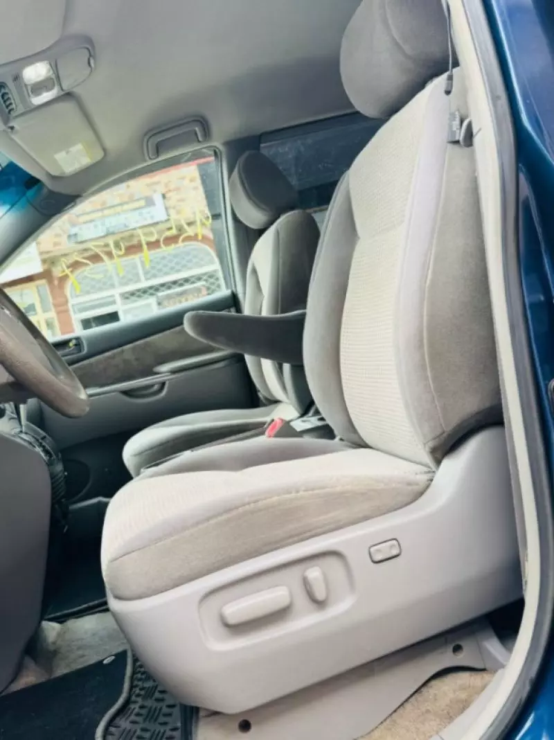 Toyota Sienna - 2007