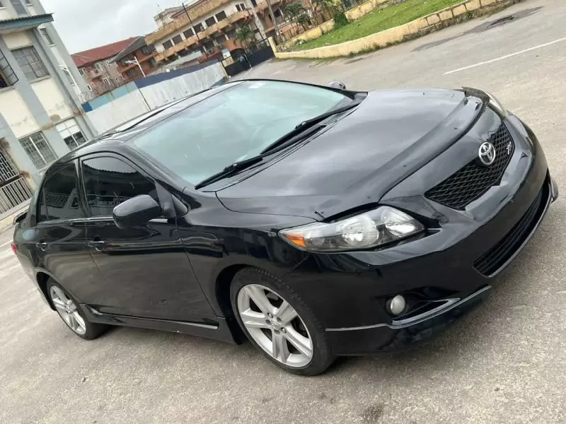 Toyota Corolla Sport   - 2010