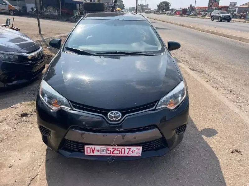 Toyota Corolla   - 2015