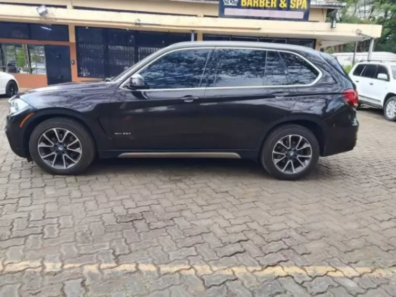 BMW X5   - 2014