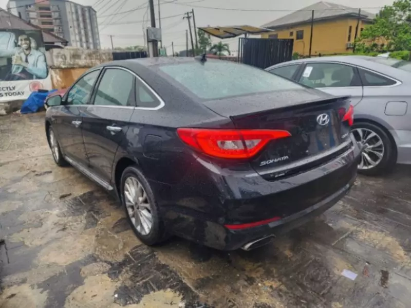 Hyundai SONATA 2,0L BVA GL   - 2015