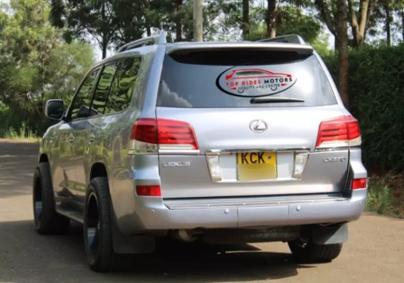 Lexus Lexus LX 460   - 2011