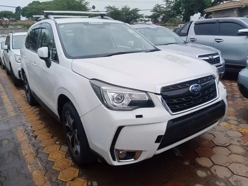 Subaru Forester   - 2015