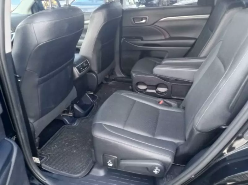 Toyota Highlander - 2019