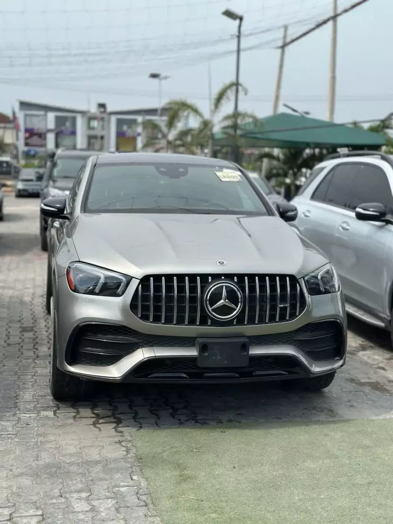 Mercedes-Benz GLE-Class   - 2021