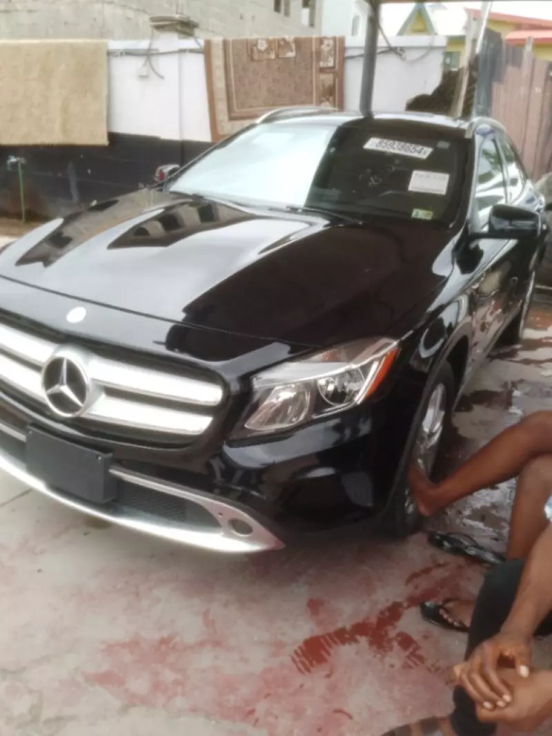Mercedes-Benz GLA 250   - 2016