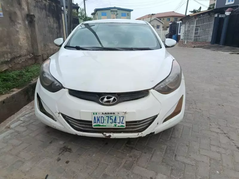 Hyundai ELANTRA 1,6L BVA GLS New