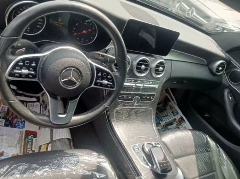 Mercedes-Benz C 300   - 2019