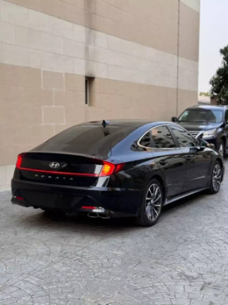 Hyundai Sonata   - 2020