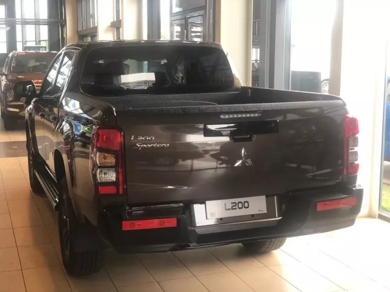 Mitsubishi L200 D/C Sportero A/T   - 2025