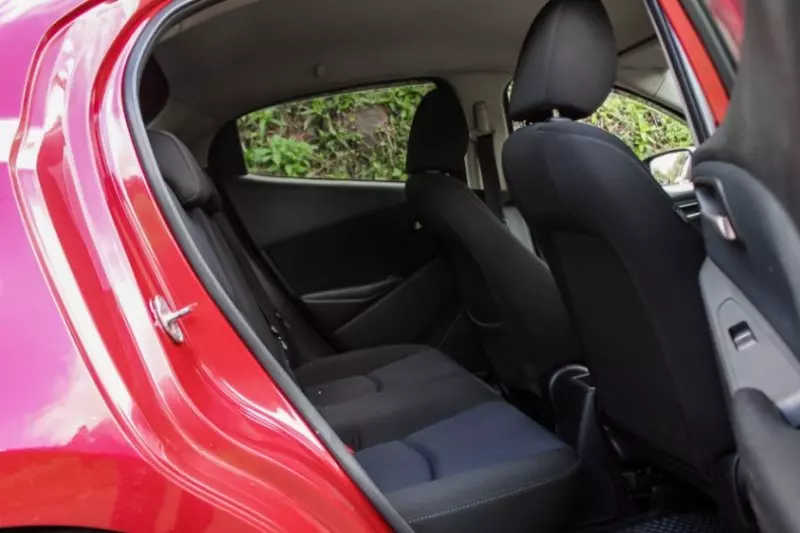 Mazda Demio   - 2016