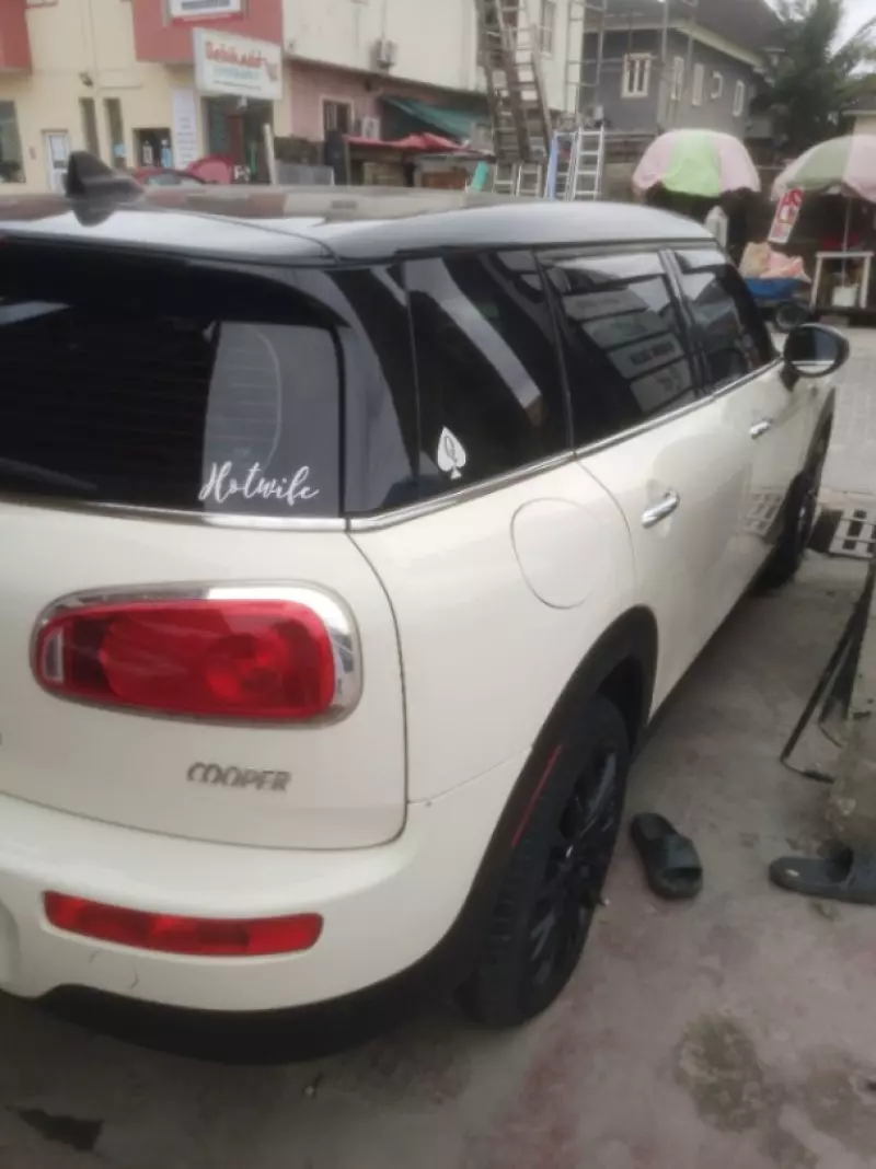 MINI Cooper Clubman   - 2016