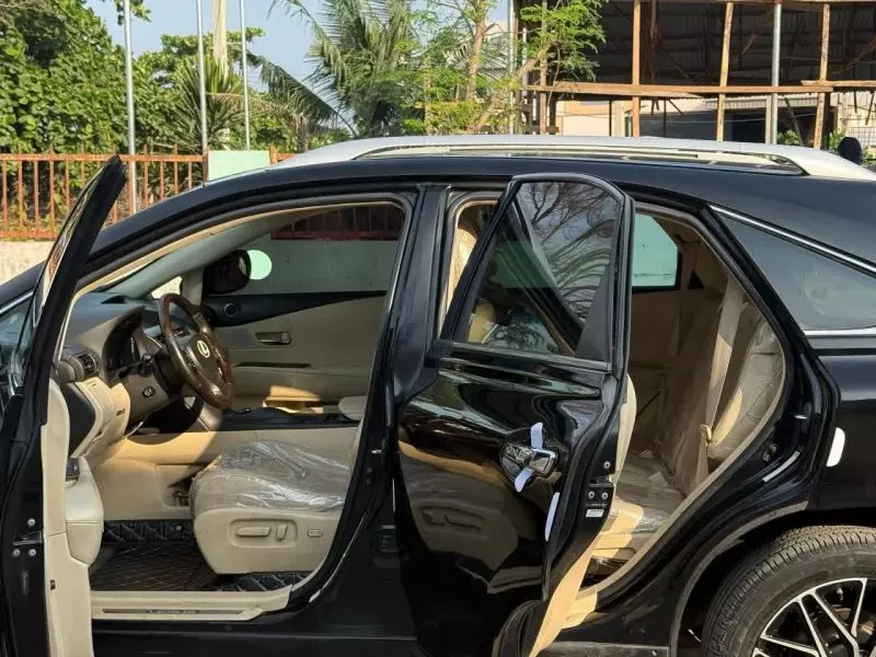 Toyota Land Cruiser   - 2010