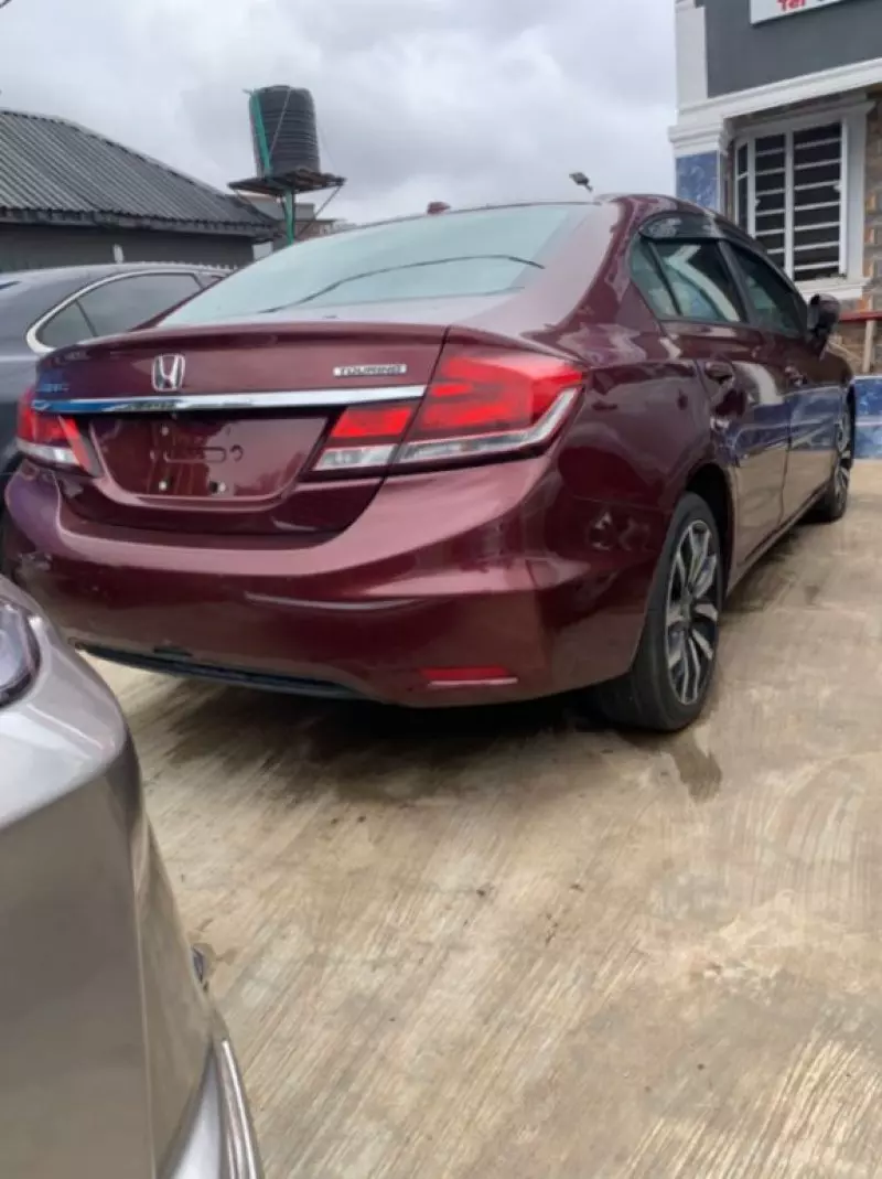 Honda Civic   - 2014