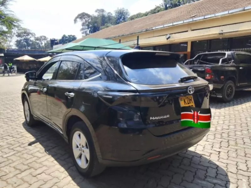Toyota Harrier   - 2014