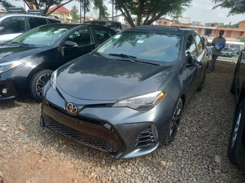 Toyota Corolla   - 2018