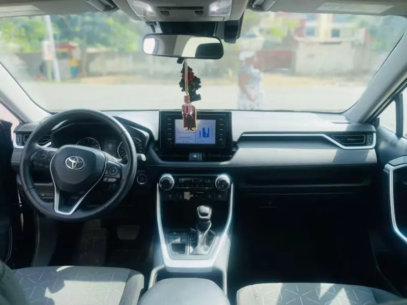 Toyota RAV 4   - 2022