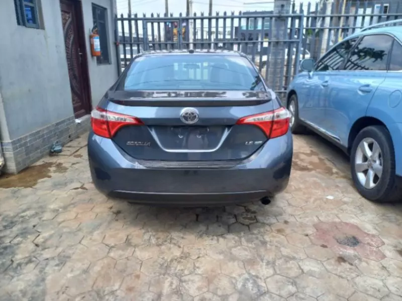 Toyota Corolla   - 2013