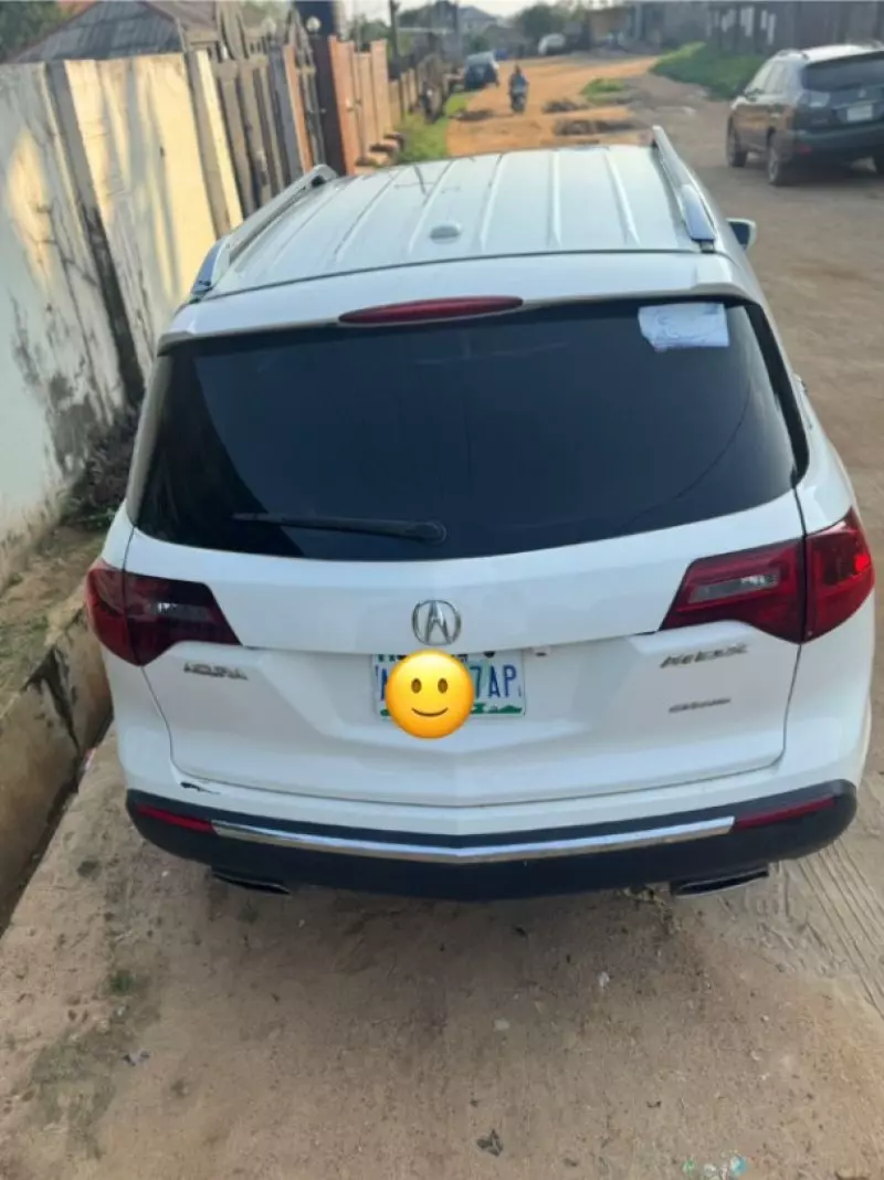 Acura MDX   - 2013