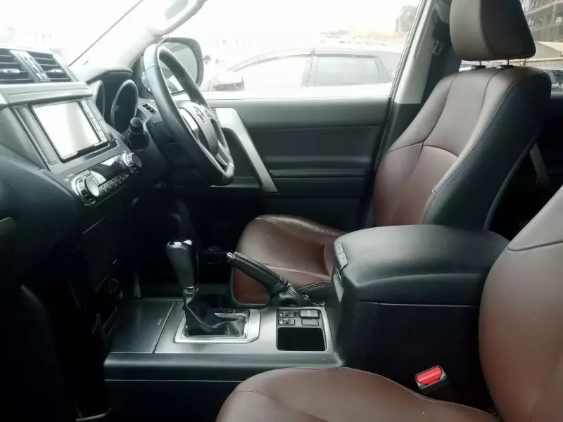 Toyota Landcruiser Prado   - 2016
