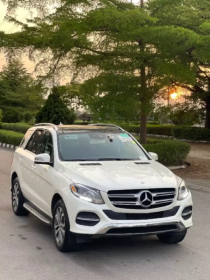 Mercedes-Benz GLE 350   - 2017